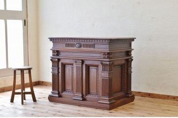 アンティーク家具　産地不明　作りの良いアンティークリーディングデスク(カウンターテーブル)