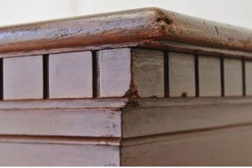 アンティーク家具　産地不明　作りの良いアンティークリーディングデスク(カウンターテーブル)