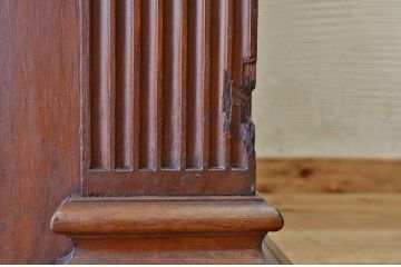 アンティーク家具　産地不明　作りの良いアンティークリーディングデスク(カウンターテーブル)