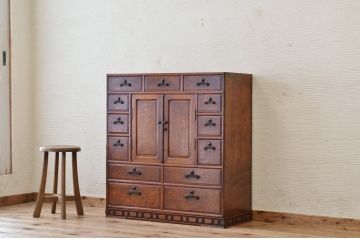 アンティーク家具　総欅!特別注文作り意匠の素晴らしい最高級茶箪笥