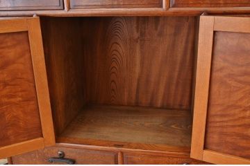 アンティーク家具　総欅!特別注文作り意匠の素晴らしい最高級茶箪笥