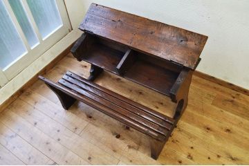 アンティーク家具　イギリスアンティーク!!とても古い2人掛けスクールデスク
