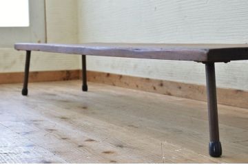 アンティーク家具　★天板一枚板鉄脚アンティークローテーブル4(机)