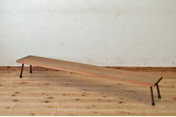 アンティーク家具　★天板一枚板鉄脚アンティークローテーブル10(机)