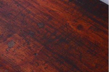 アンティーク家具　古民具・骨董　金具の立派な観音扉の古い衣装箪笥(2)