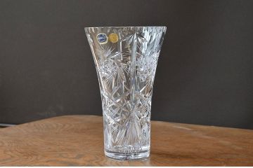 アンティーク雑貨　ボヘミヤクリスタル花瓶未使用(フラワーベース)