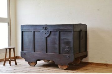 アンティーク家具　古民具　骨董　江戸時代　味の良い車長持(時代箪笥)
