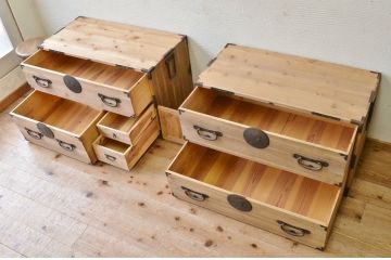 ☆古民具　骨董　極上美品!美しい二段重ね時代箪笥