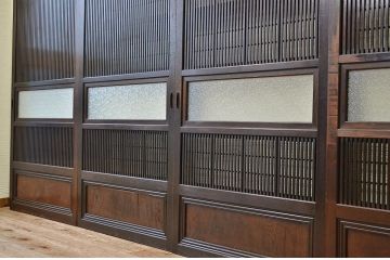 古民具　骨董　腰板欅の味わい深い格子戸4枚セット