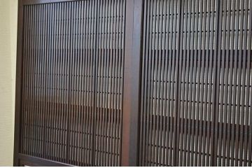 古民具　骨董　腰板欅の味わい深い格子戸4枚セット