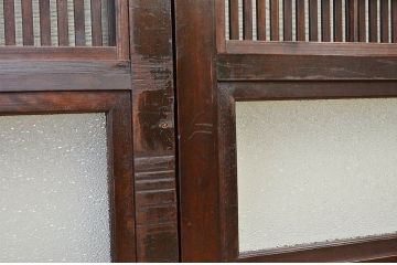 古民具　骨董　腰板欅の味わい深い格子戸4枚セット