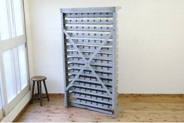 アンティーク雑貨　重厚!古い工場のアイアン部品棚