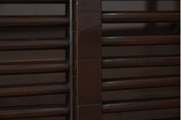 アンティーク家具　六尺　古民具・骨董　横桟ガラス引き戸の水屋箪笥ローボード(食器棚、収納棚、テレビ台、キャビネット)