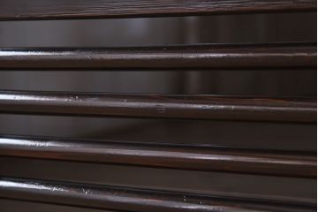 アンティーク家具　六尺　古民具・骨董　横桟ガラス引き戸の水屋箪笥ローボード(食器棚、収納棚、テレビ台、キャビネット)