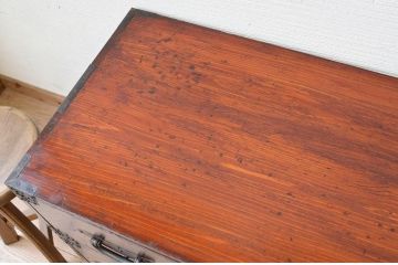 アンティーク家具　☆古民具　骨董　使い込まれた時代箪笥