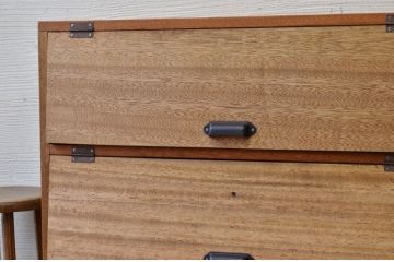 アンティーク家具　古材を使って製作したパタパタ収納棚2　(下駄箱)