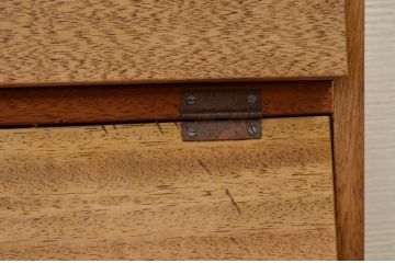 アンティーク家具　古材を使って製作したパタパタ収納棚2　(下駄箱)