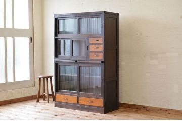 アンティーク家具　作業台付きモールガラスアンティーク食器棚