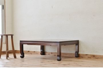 アンティーク家具　古民具・骨董　古い欅材の座卓(テーブル)