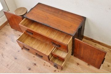 アンティーク家具　明治時代　観音開き時代箪笥ローチェスト(ローボード)