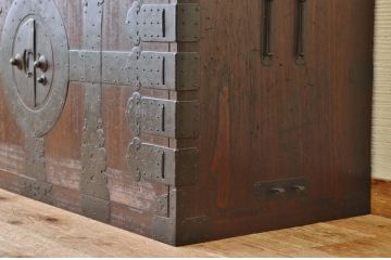 アンティーク家具　明治時代　観音開き時代箪笥ローチェスト(ローボード)