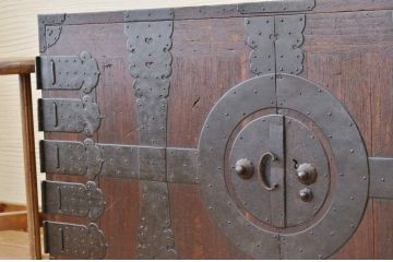 アンティーク家具　明治時代　観音開き時代箪笥ローチェスト(ローボード)
