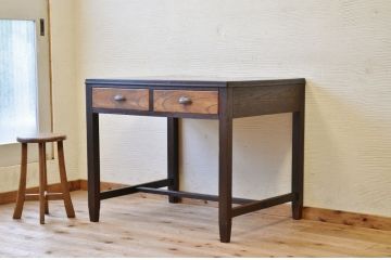 アンティーク家具　素敵なデザイン!アンティーク平机(テーブル)