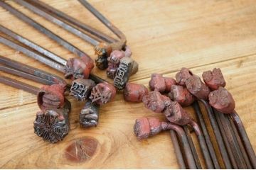 アンティーク雑貨　珍品希少!古い和菓子屋の焼印まとめて1