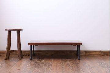 アンティーク家具　古い欅材　漆の綺麗な小さな鉄脚テーブル