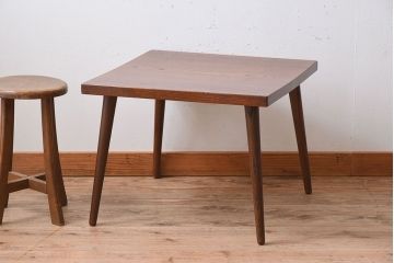 アンティーク家具　シンプルデザイン　天板欅材一枚板!おしゃれなサイドテーブル(カフェテーブル)