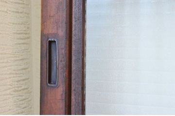 使い込まれた銀モールガラス格子戸4枚セット