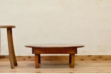 アンティーク家具　丸型アンティークテーブル