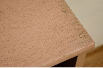 アンティーク家具　ナチュラルでシャビーな収納棚