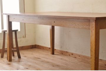 アンティーク家具　1960〜70年代　古い学校の大きなテーブル(ダイニングテーブル、作業台)