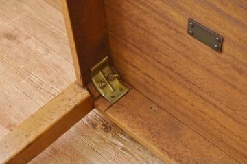 アンティーク家具　1960〜70年代　古い学校の大きなテーブル(ダイニングテーブル、作業台)