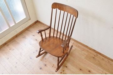 ★中古　ブナ材ロッキングチェア1
