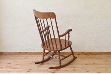★中古　ブナ材ロッキングチェア1