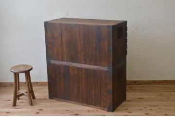 アンティーク家具　明治時代　観音開き二段重ね時代箪笥