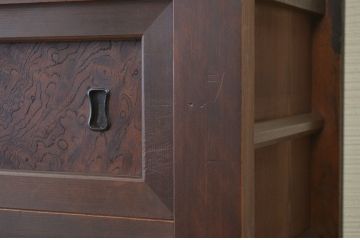アンティーク家具　古民具　骨董　明治〜大正　黒柿と欅玉杢の上品な水屋箪笥