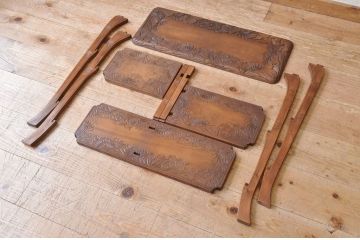 アンティーク家具　高級品!古い日光彫りの組み立て式飾り棚