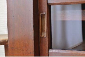 アンティーク家具　古い木の水屋箪笥サイドボード