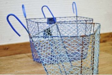 アンティーク雑貨　レトロなカゴ2個セット