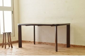中古　極上美品マルニ製ダイニングテーブル