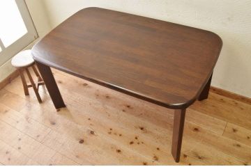 中古　極上美品マルニ製ダイニングテーブル