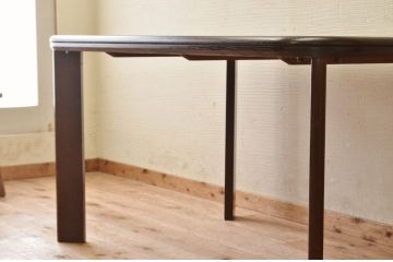 中古　極上美品マルニ製ダイニングテーブル
