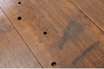 アンティーク家具　素敵な雰囲気!古い工場の小振りな作業台(テーブル)