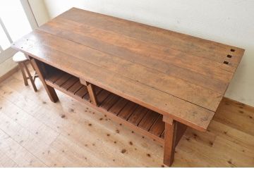 アンティーク家具　重厚!天板ナラ材の骨太作業台1(カウンターテーブル)