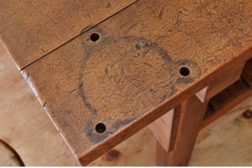 アンティーク家具　重厚!天板ナラ材の骨太作業台1(カウンターテーブル)