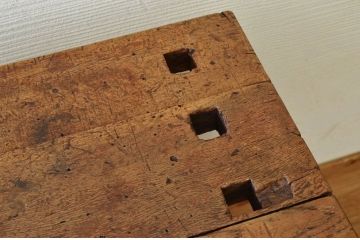 アンティーク家具　重厚!天板ナラ材の骨太作業台1(カウンターテーブル)