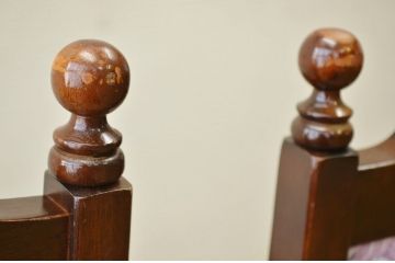 中古　飛騨産業キツツキマークアームチェア2脚セット2